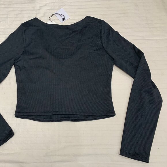 ๐ฆ๐ฆ๐ฆ NWT URBAN SOCIAL WOMENS LONG SLEEVE CROP TOP SIZE M ๐ฆ๐ฆ๐ฆ - Picture 11 of 11